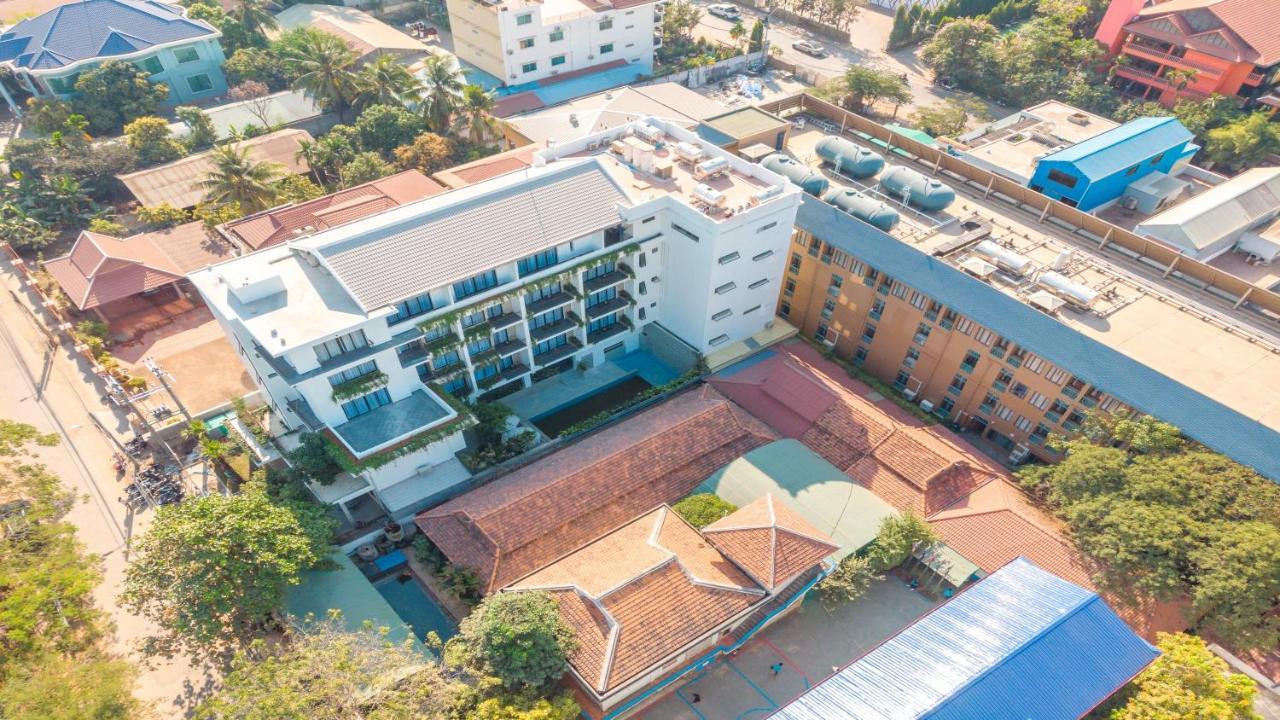 Hotel Angkor Aurora Siem Reap Esterno foto
